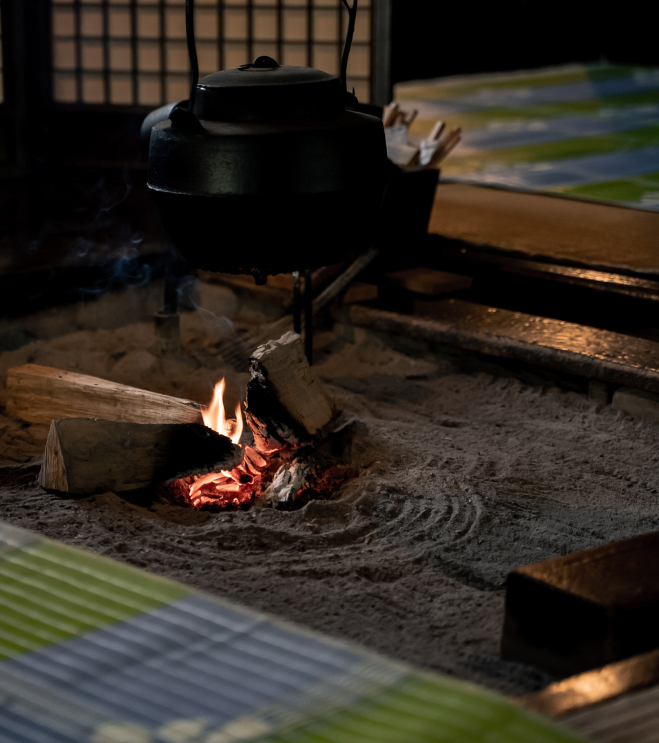 囲炉裏ラウンジ